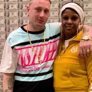 Meet your Posher, Monique